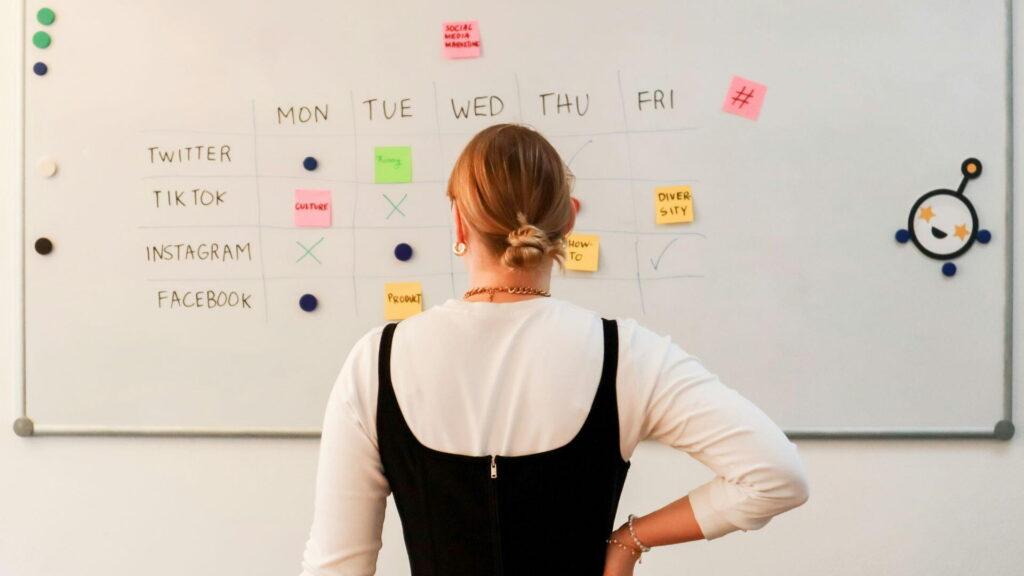 マーケティング外注の5つのメリット